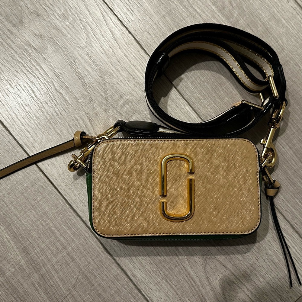 Marc Jacobs Snapshot Crossbody